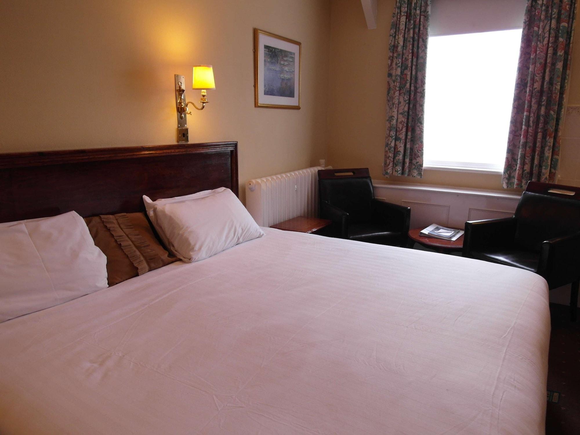 Best Western The George Hotel, Swaffham Εξωτερικό φωτογραφία
